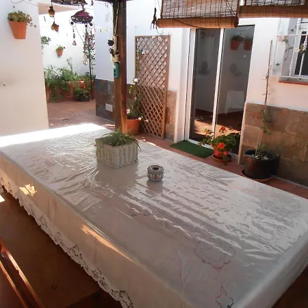 Semesterbostad Nena House